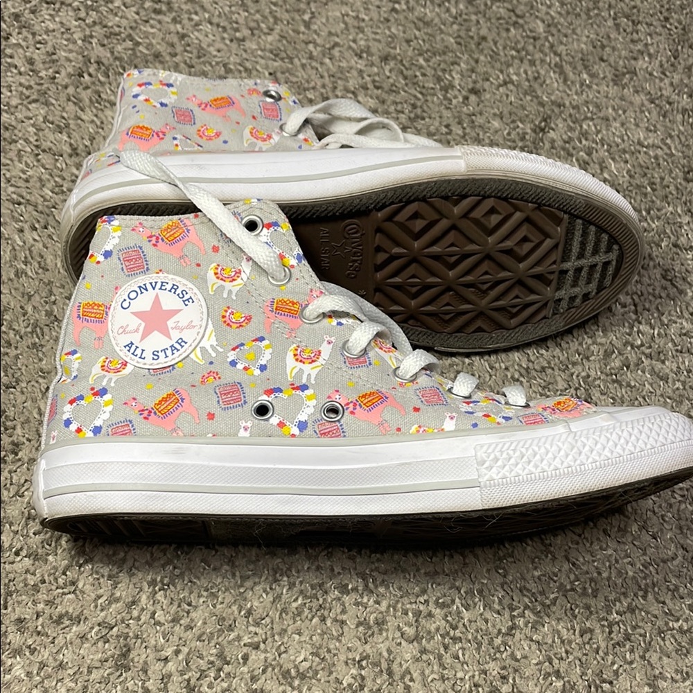 Converse White and Pink High-Top Sneakers with Classic Design